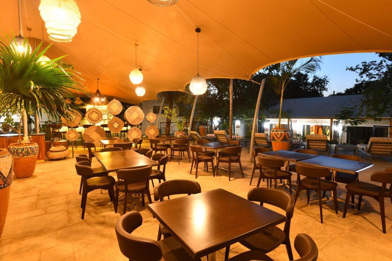 Shongwe Lookout Villa Victoria Falls Exterior photo